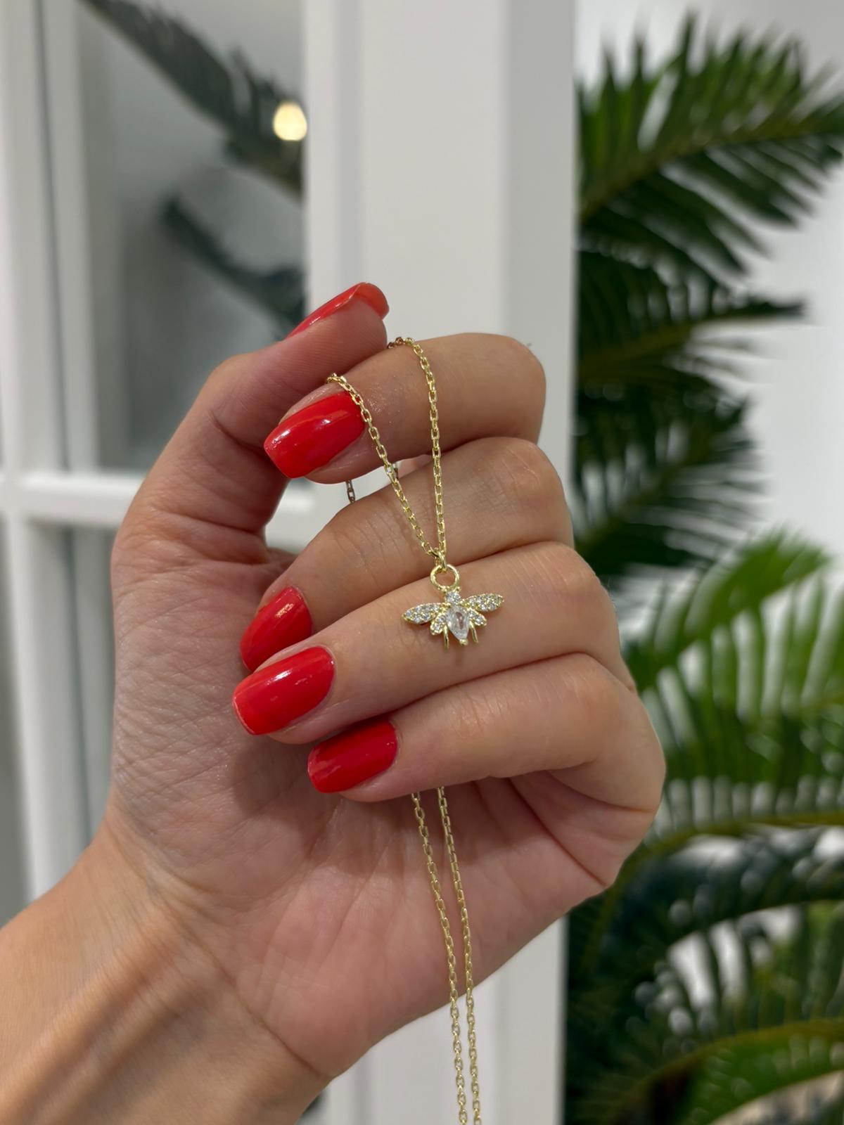 Kadın Gümüş Zirkon Taşlı Arı Kolye