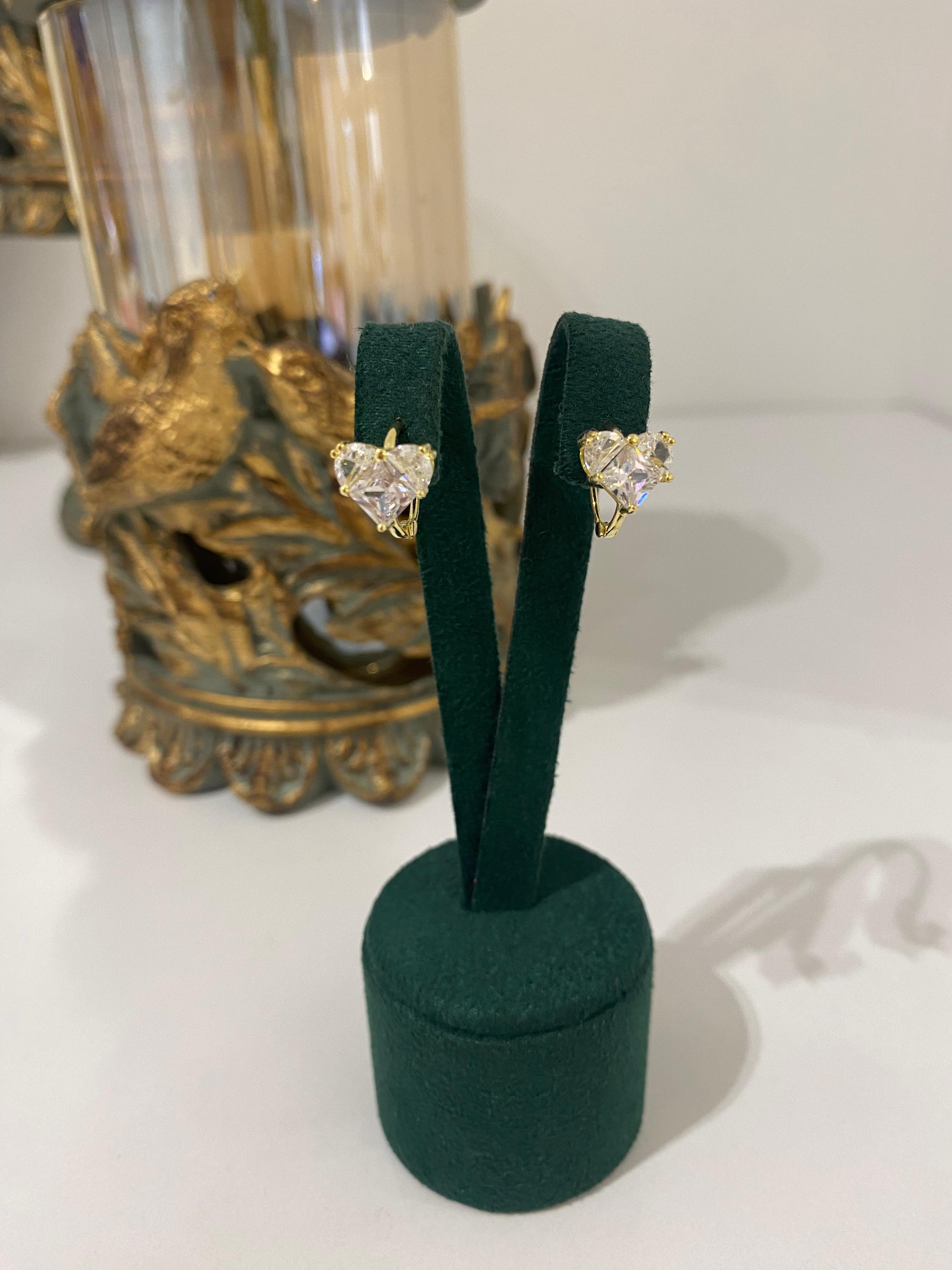 Kadın Gümüş Zirkon Taşlı Kalp Küpe