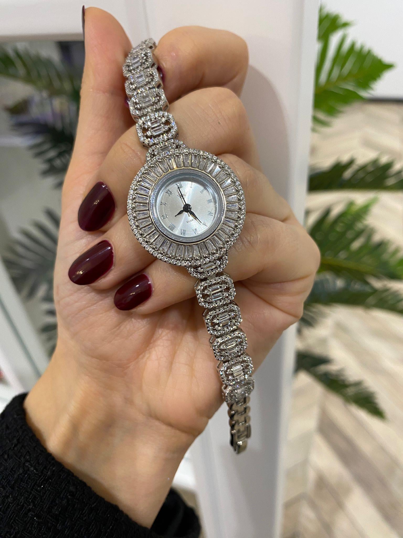 925 Ayar Gümüş Baget Taşlı Saat 