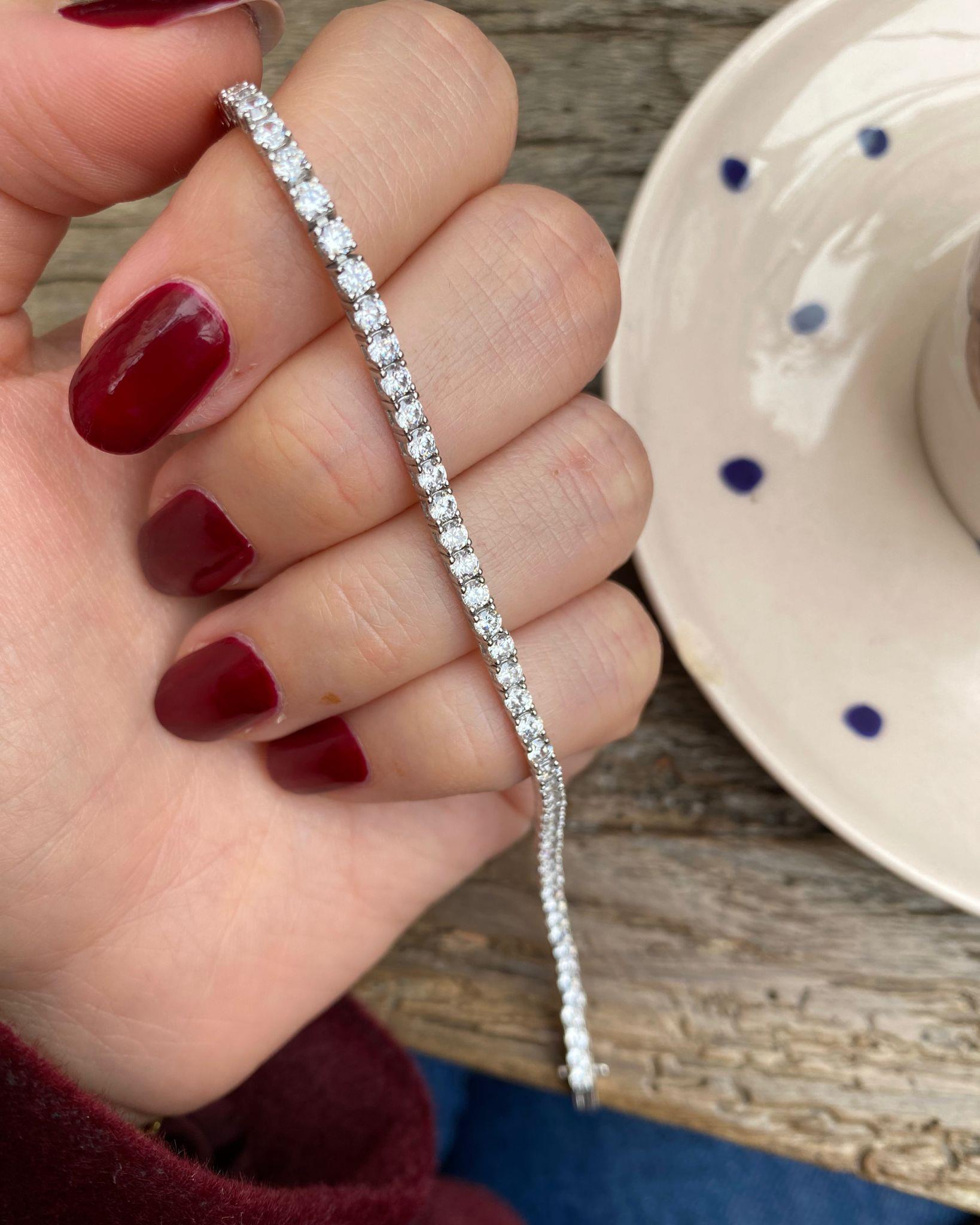 Kadın Gümüş 2.5 MM Su Yolu Bileklik 3047