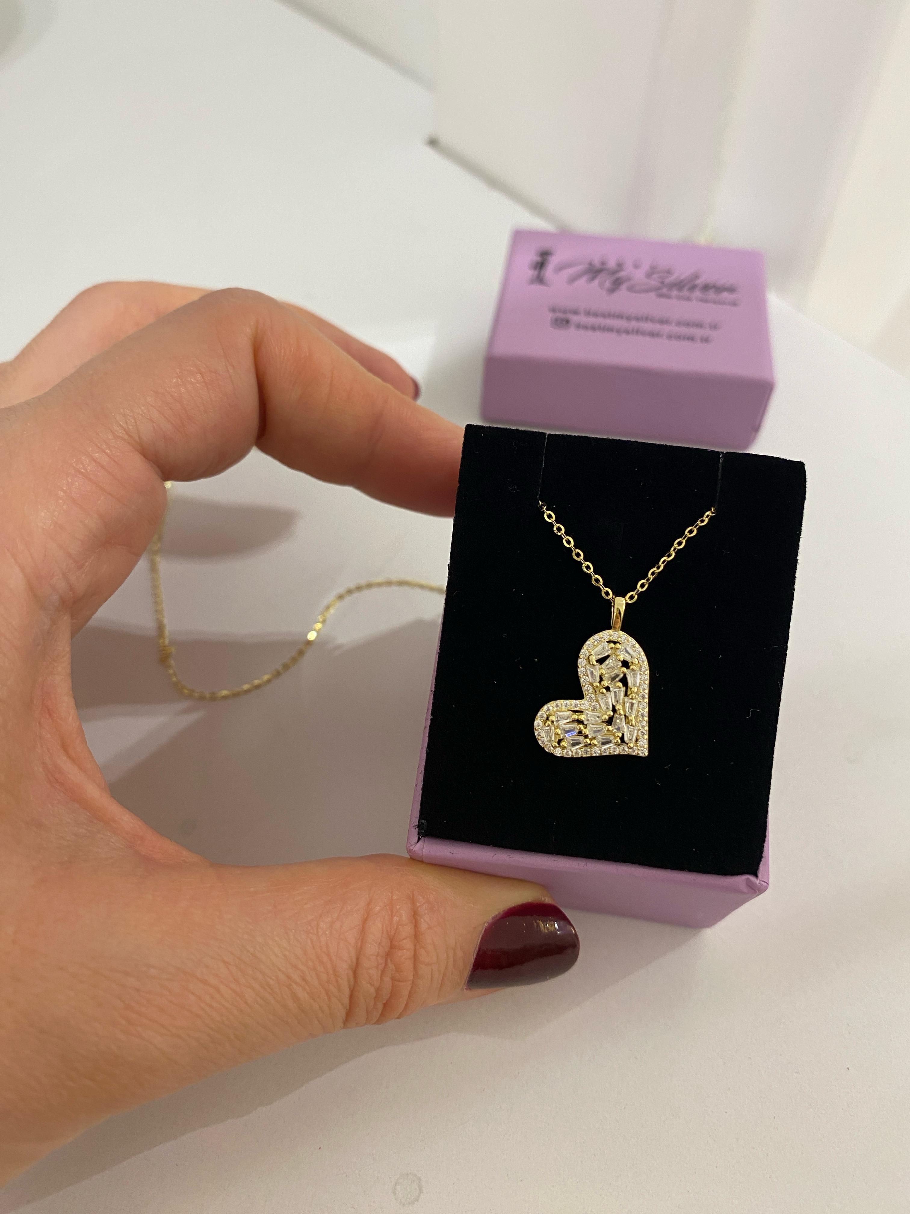 Kadın Gümüş Baget Taşlı Kalp Kolye