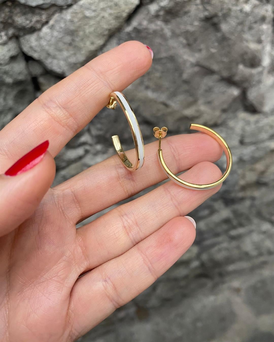 Kadın Gümüş Beyaz Mineli Halka Küpe (2.6 cm) 0306