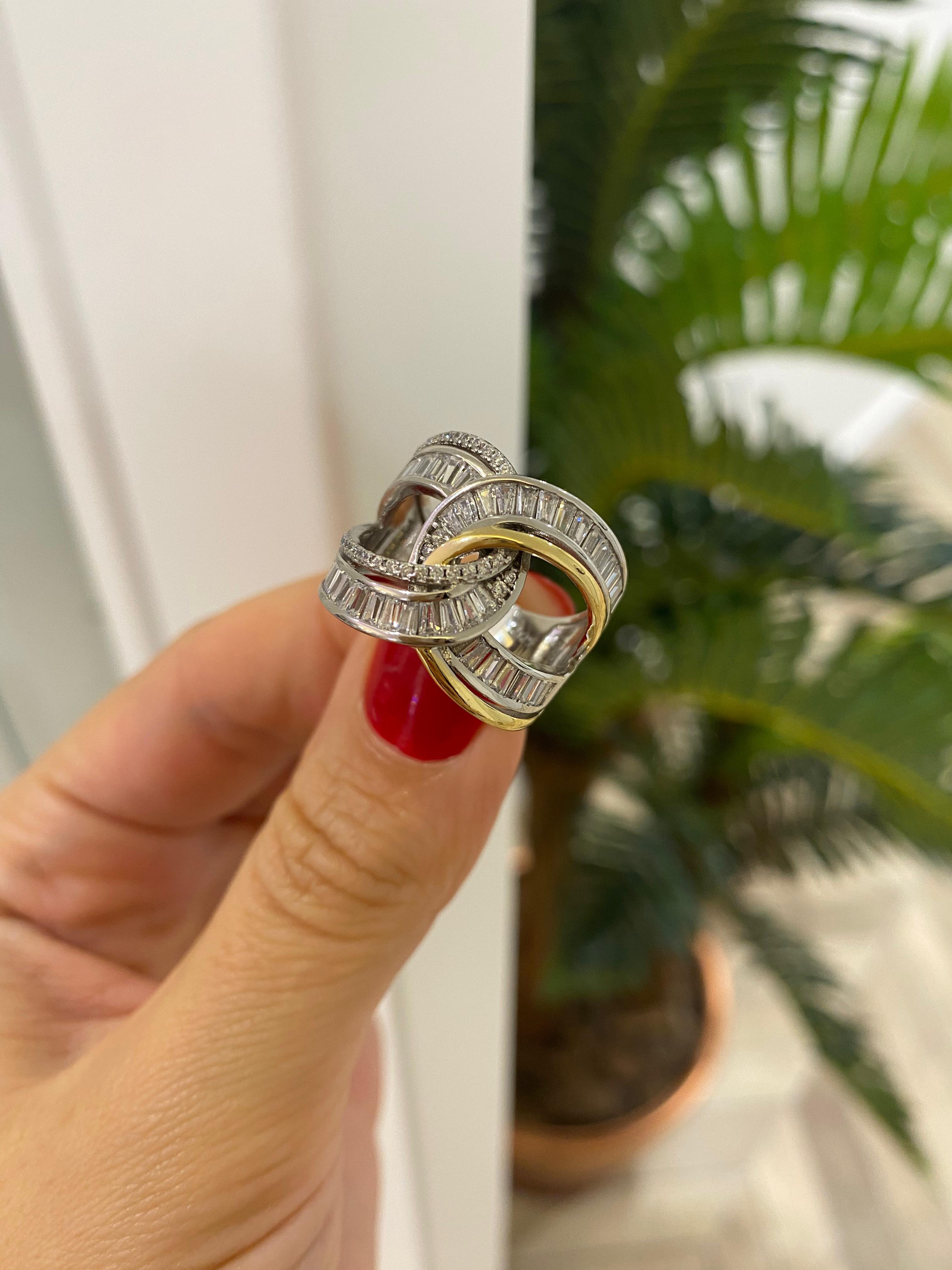 Kadın Gümüş Çift Renkli Zirkon Taşlı Tasarım Yüzük