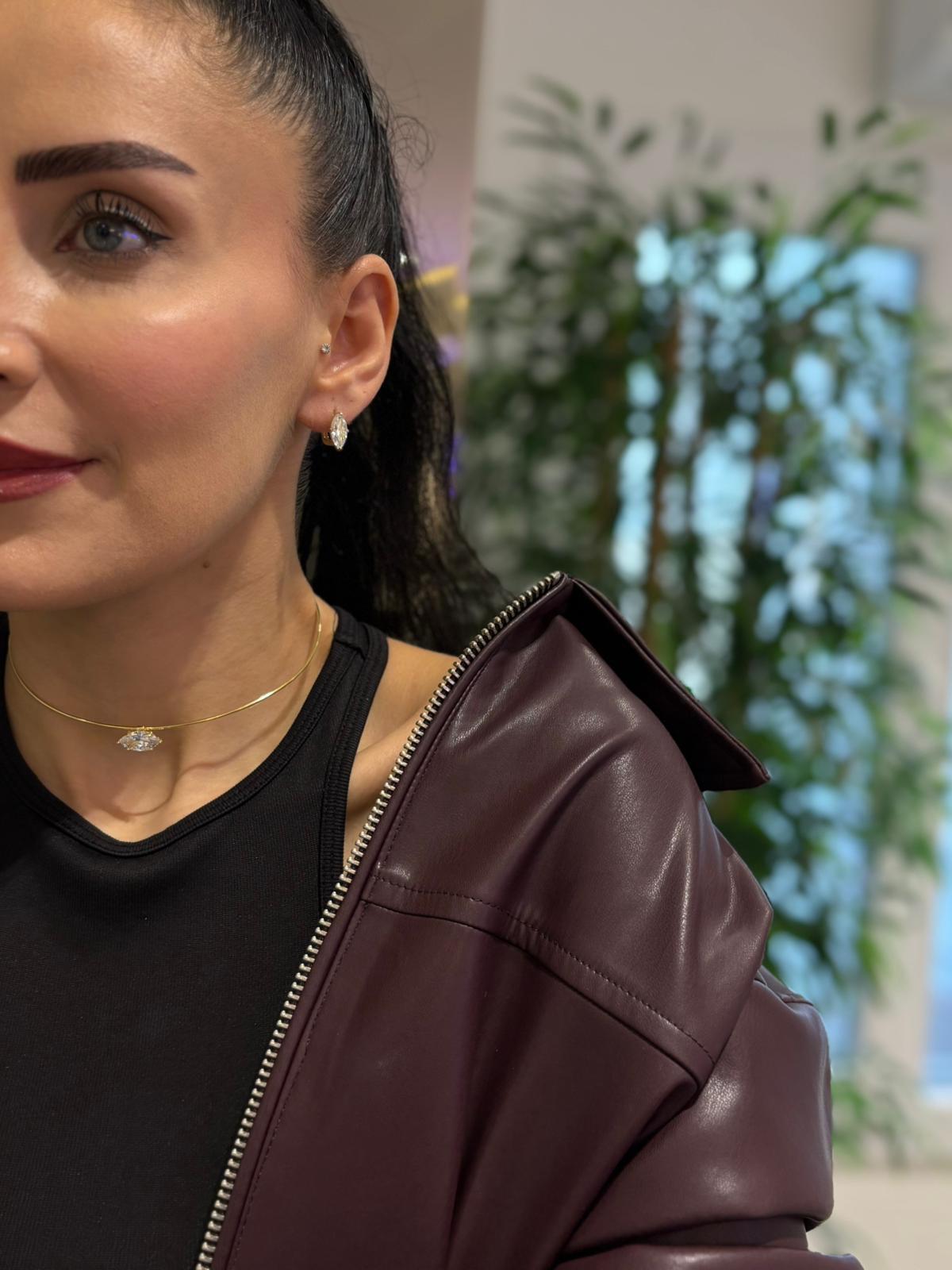 Kadın Gümüş Damla Taşlı Küpe ve Choker