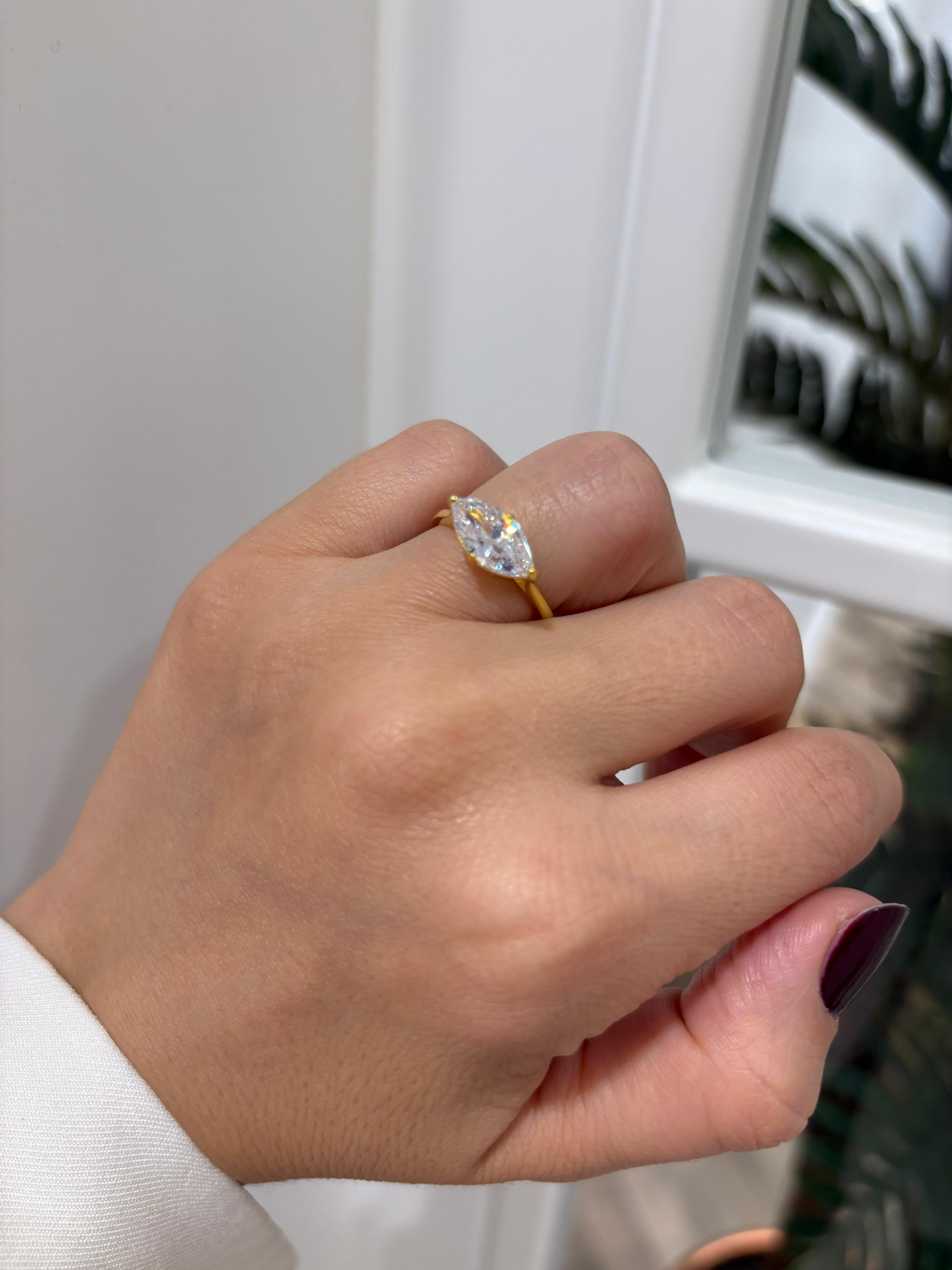 Kadın Gümüş Damla Tektaş Yüzük