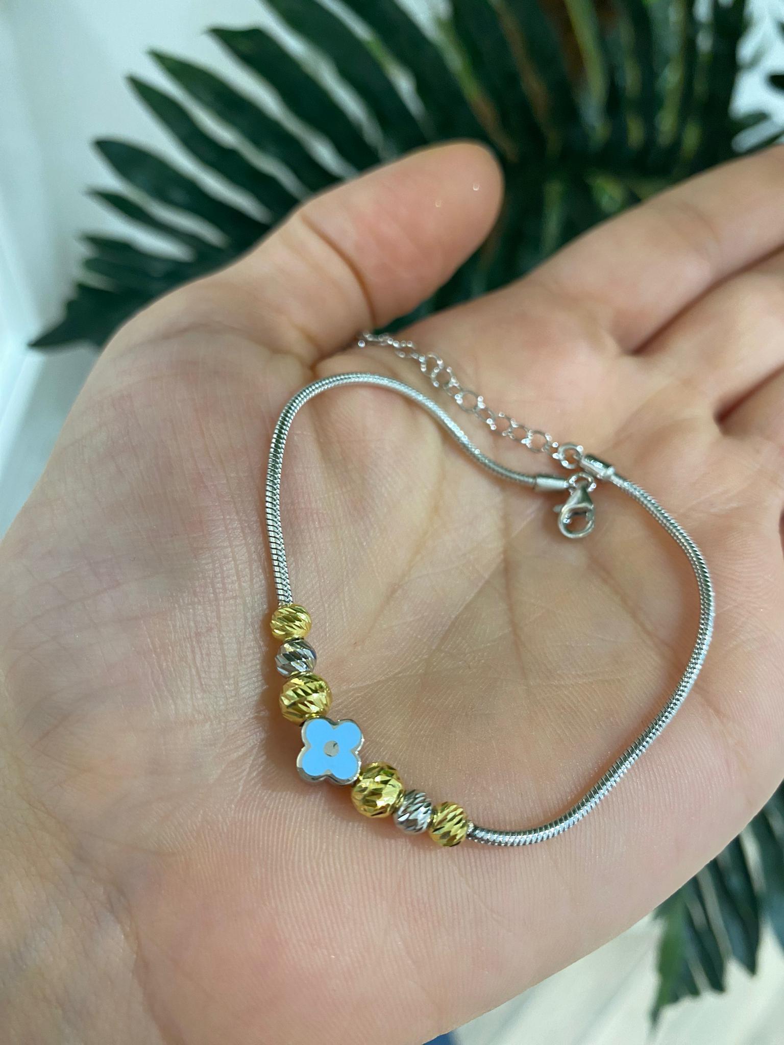 Kadın Gümüş Doricalı Yoncalı Bebe Mavisi Bileklik