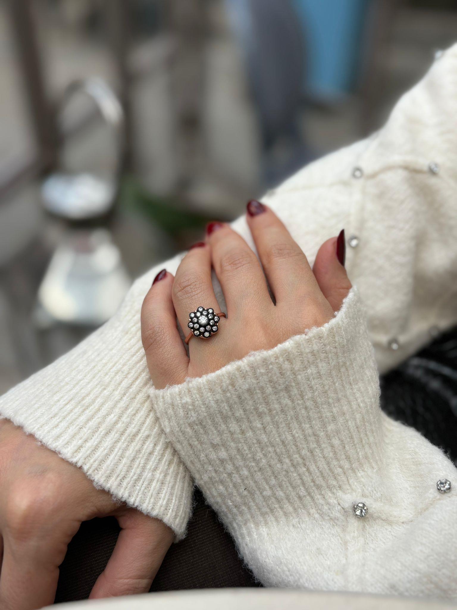 Kadın Gümüş Elmas Montür Papatya Yüzük