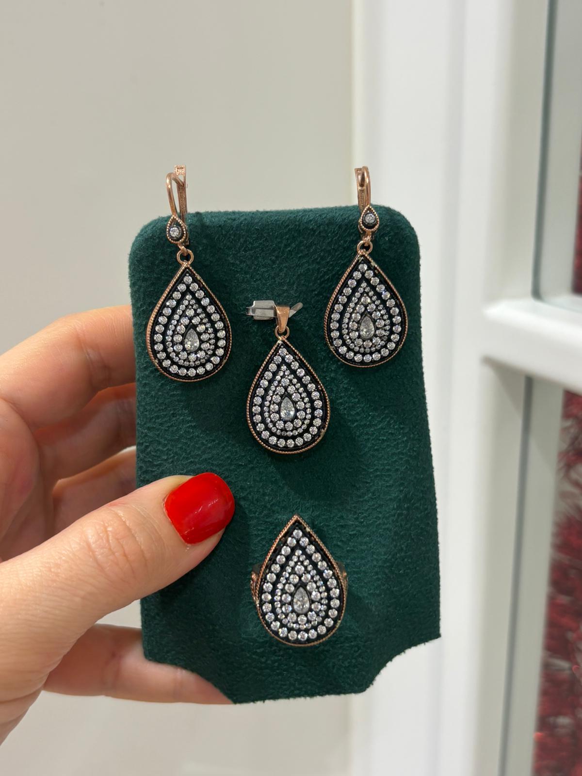 Kadın Gümüş Elmas Montür Set Takımı