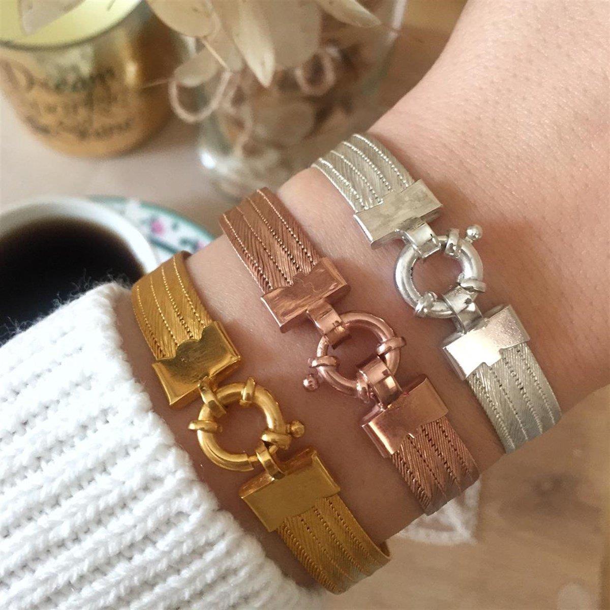 Kadın Gümüş Hasır Cam Gözlü Dümen Kilit Bileklik 