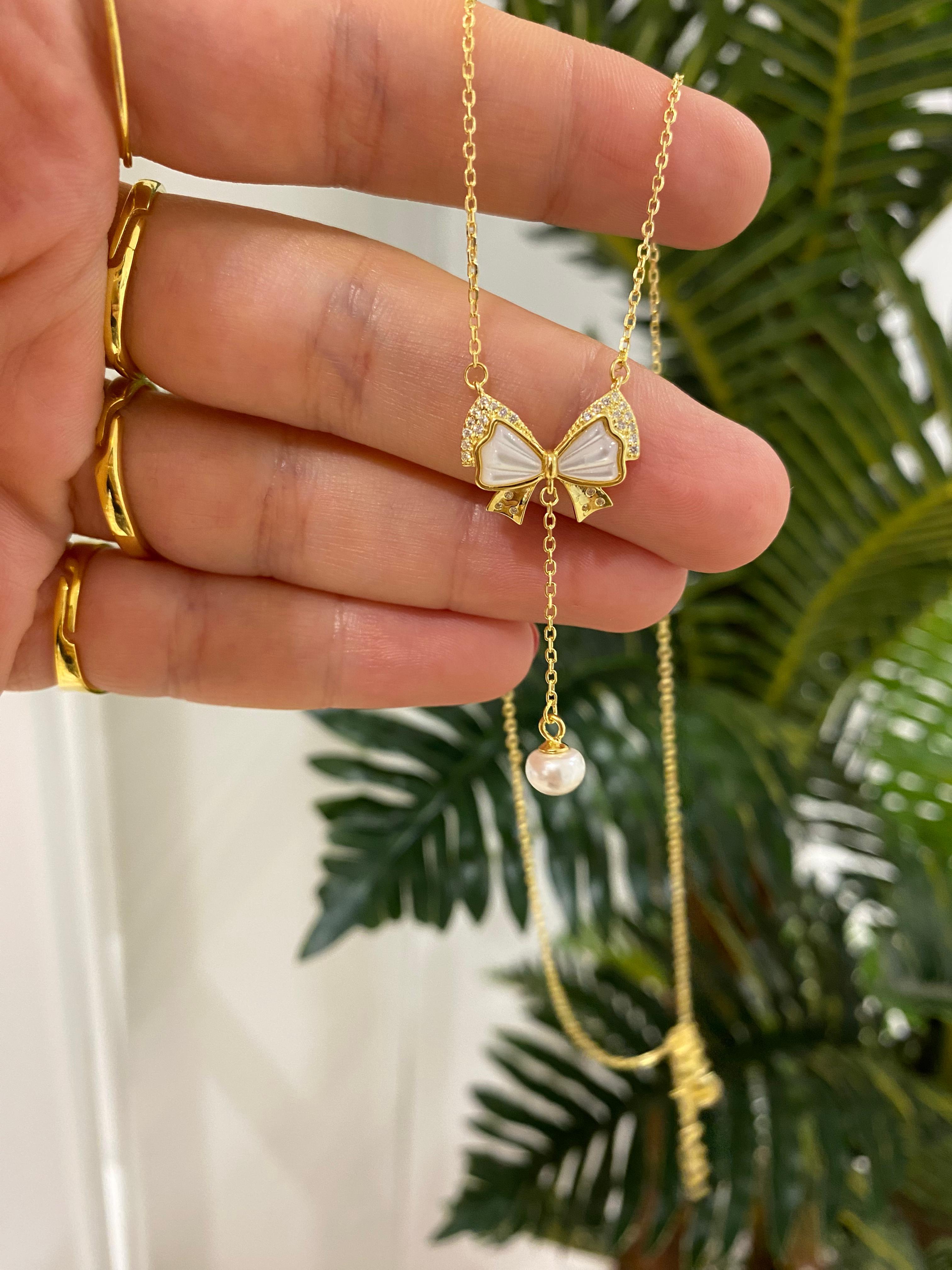 Kadın Gümüş İncili Fiyonk Kolye