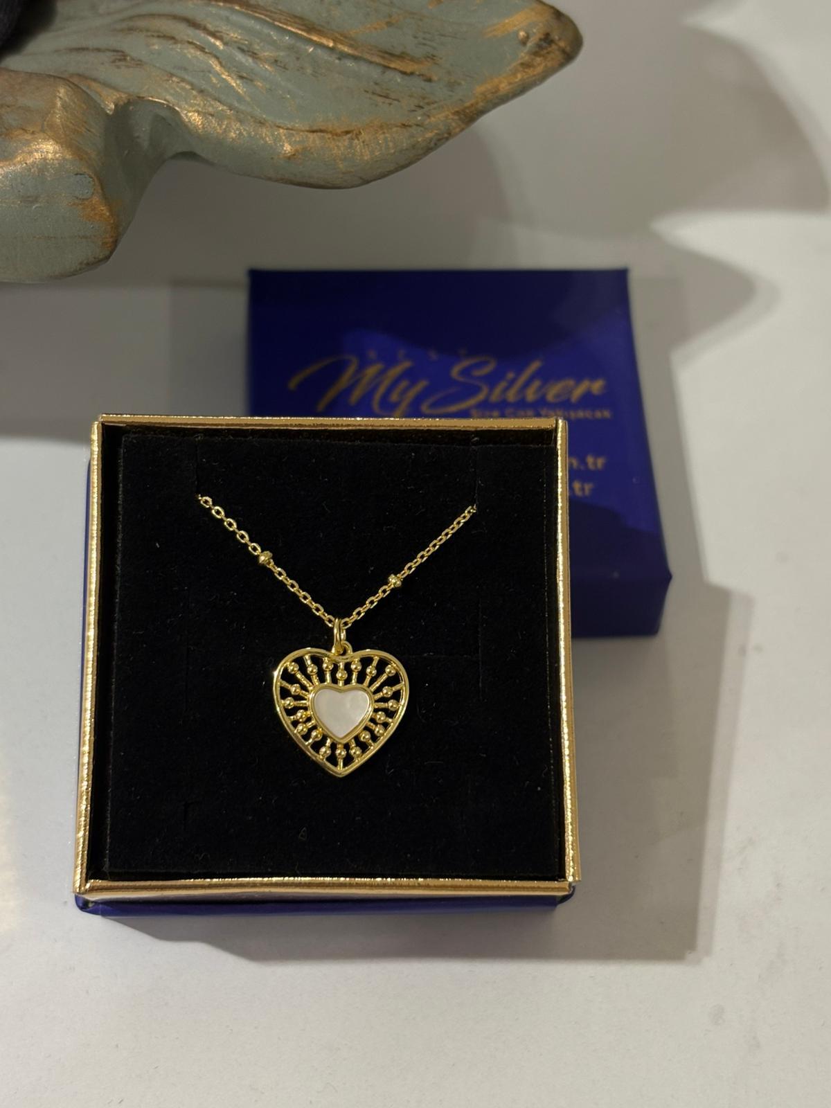 Kadın Gümüş Sedefli Kalp Kolye