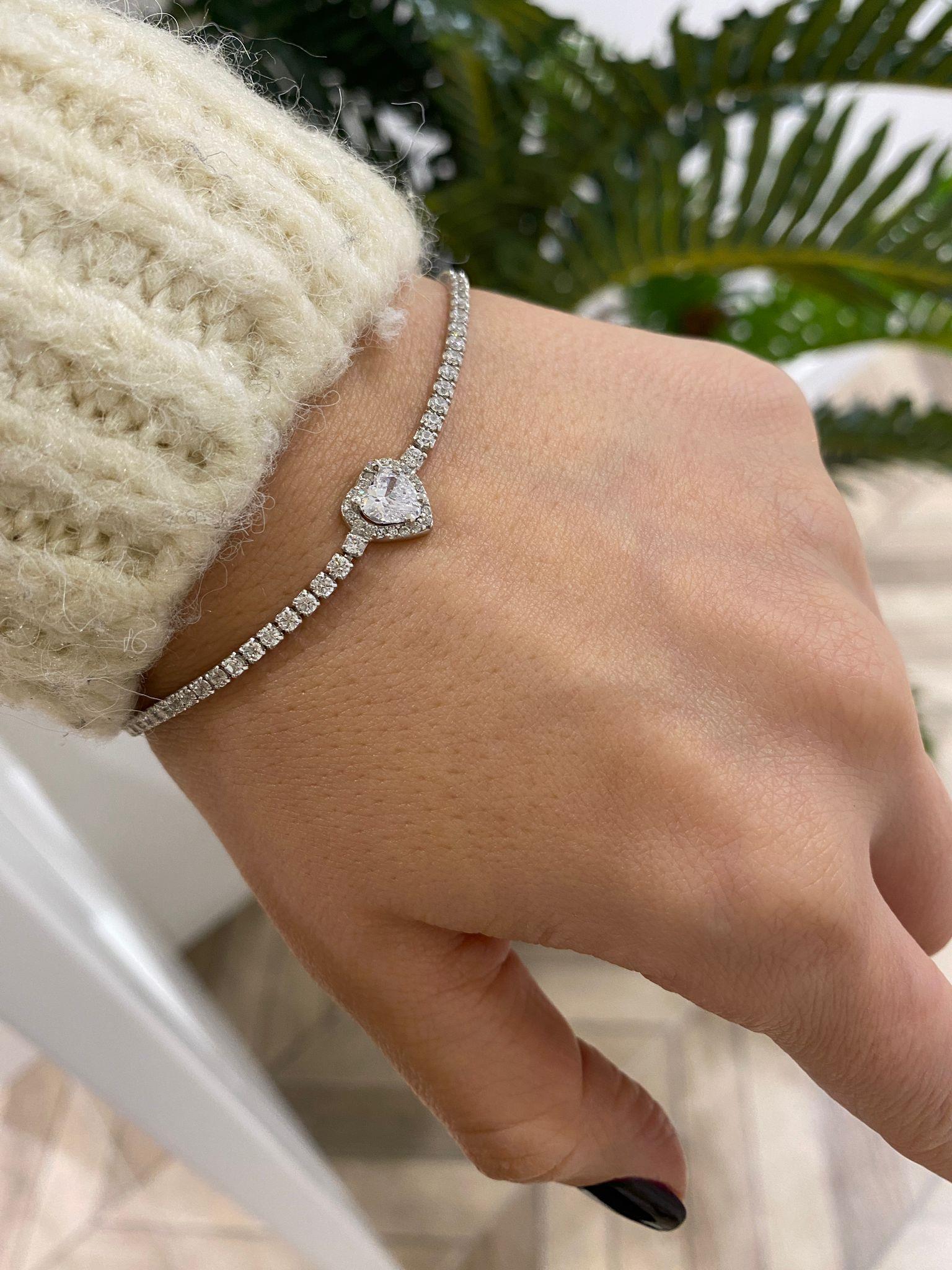 Kadın Gümüş Suyolu Kalpli Bileklik 