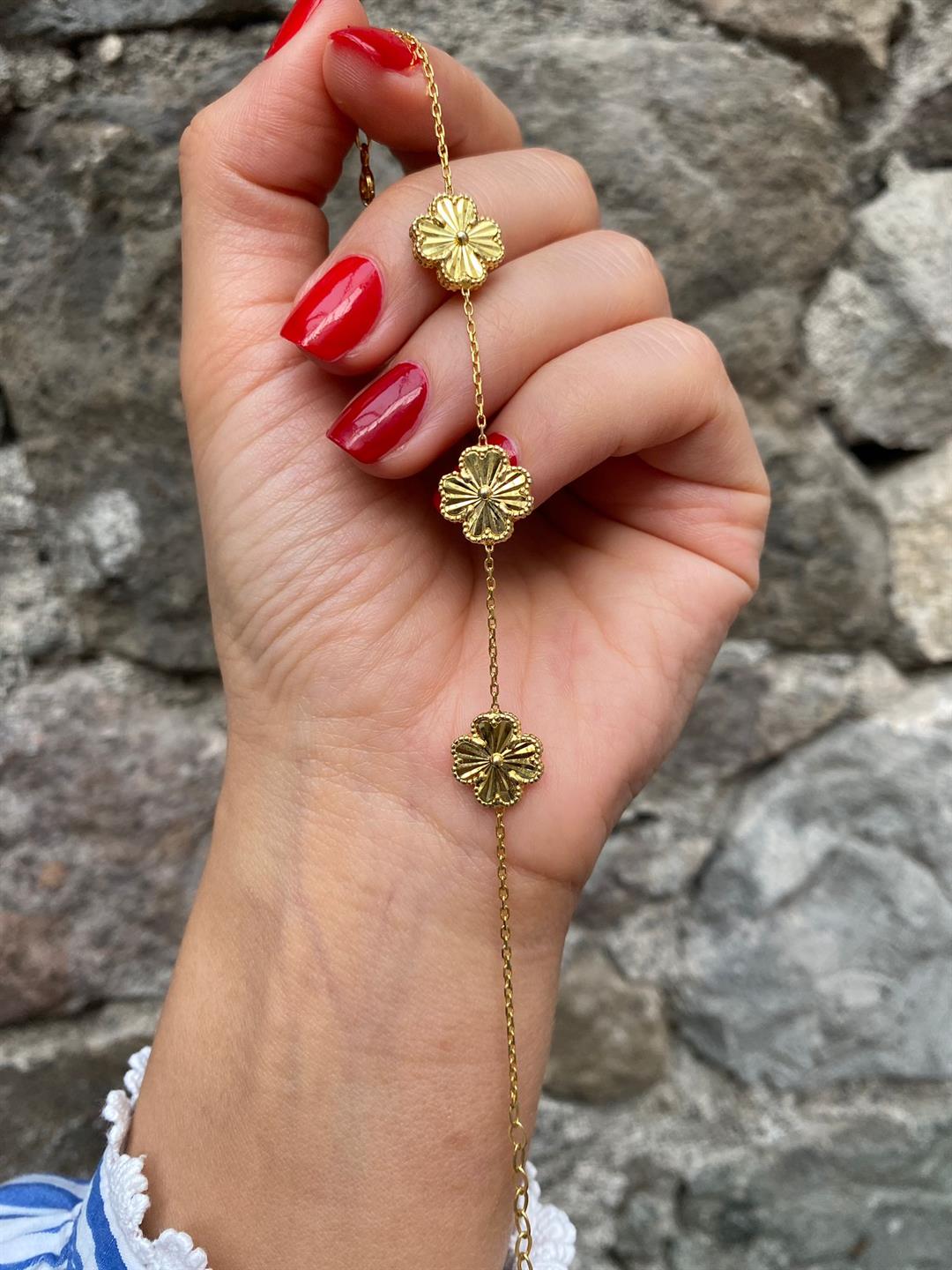 Kadın Gümüş Yoncalı Bileklik