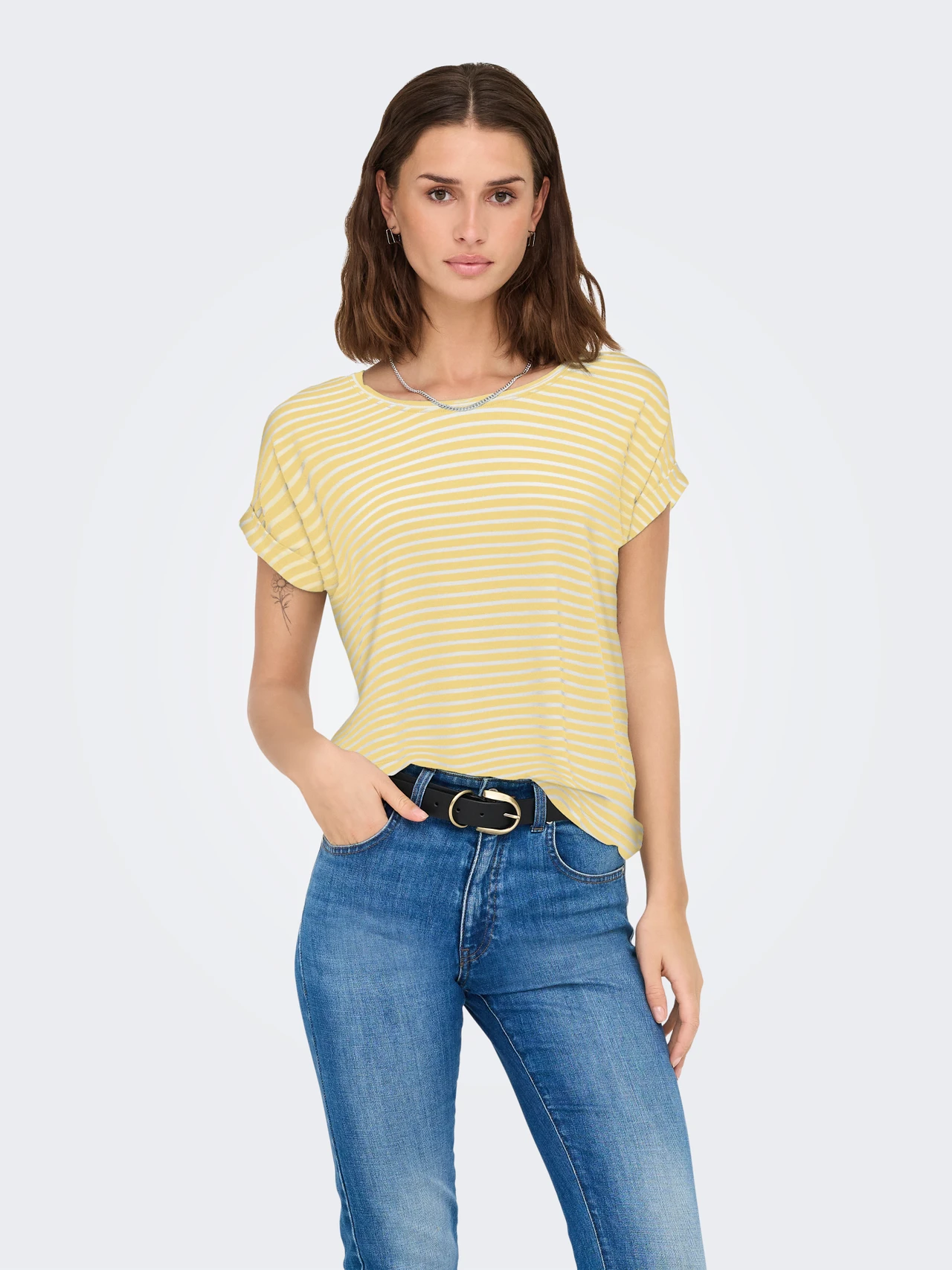 Only Kadın 15206243 Onlmoster Strıpe S/S O-Neck Top Jrs Noos SARI