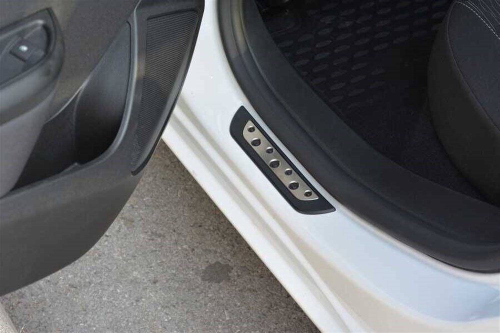 OMSA Dacia Sandero 2 Stepway Kapı Eşiği Dotline 4 Parça Abs 2012-2020 Arası