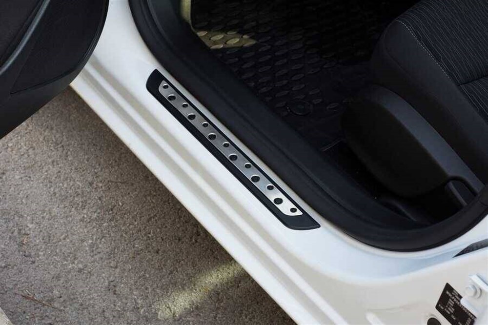 OMSA Dacia Sandero 2 Stepway Kapı Eşiği Dotline 4 Parça Abs 2012-2020 Arası
