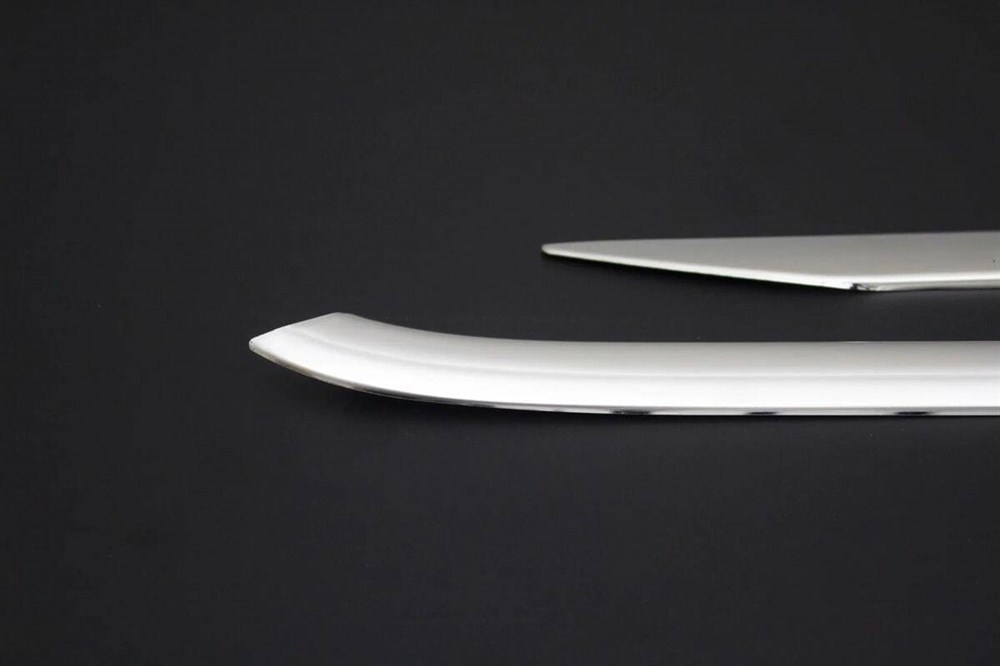 OMSA Mercedes Sprinter W907 Krom Cam Alt Çıtası 2018 ve Sonrası