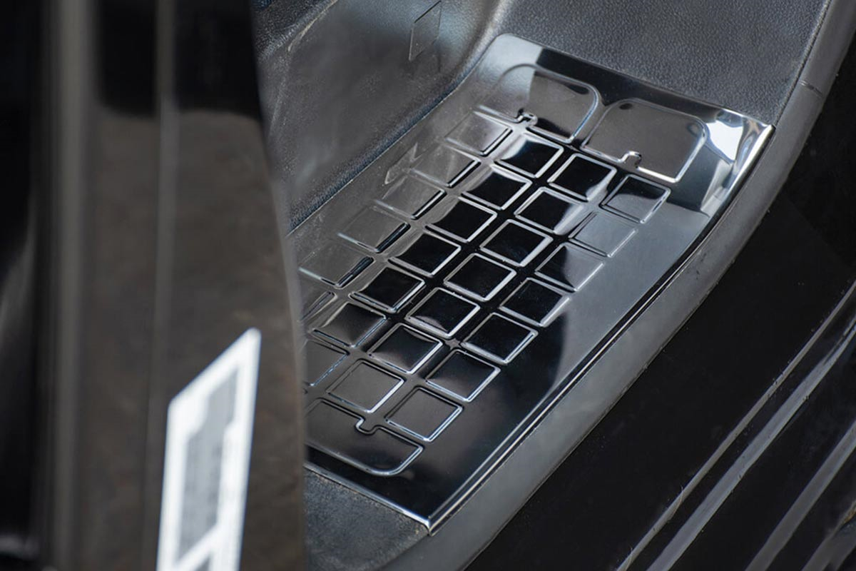 OMSA Citroen Space Tourer Krom Kapı Eşiği Normlu 4 Parça 2024 ve Sonrası