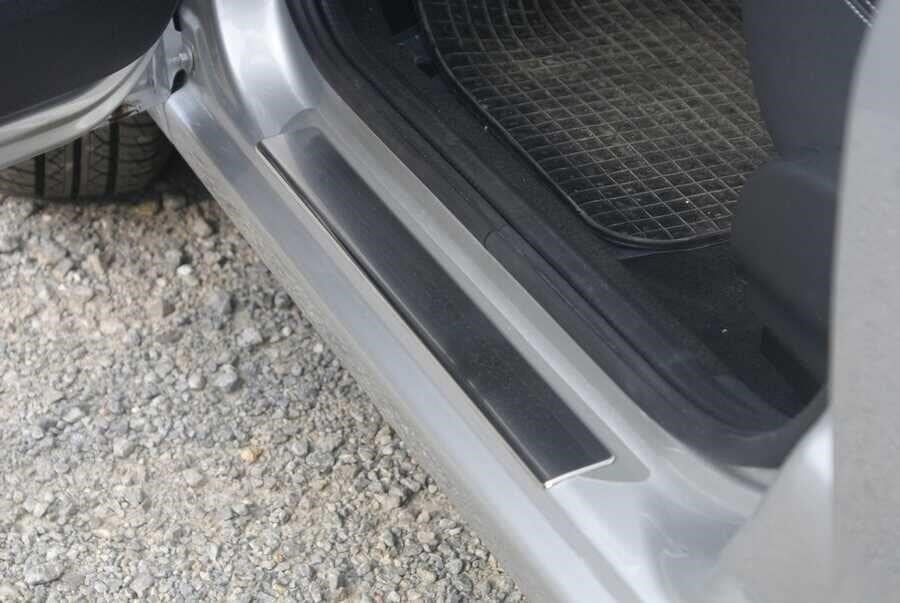 OMSA Dacia Sandero Krom Kapı Eşiği 4 Parça 2008-2012