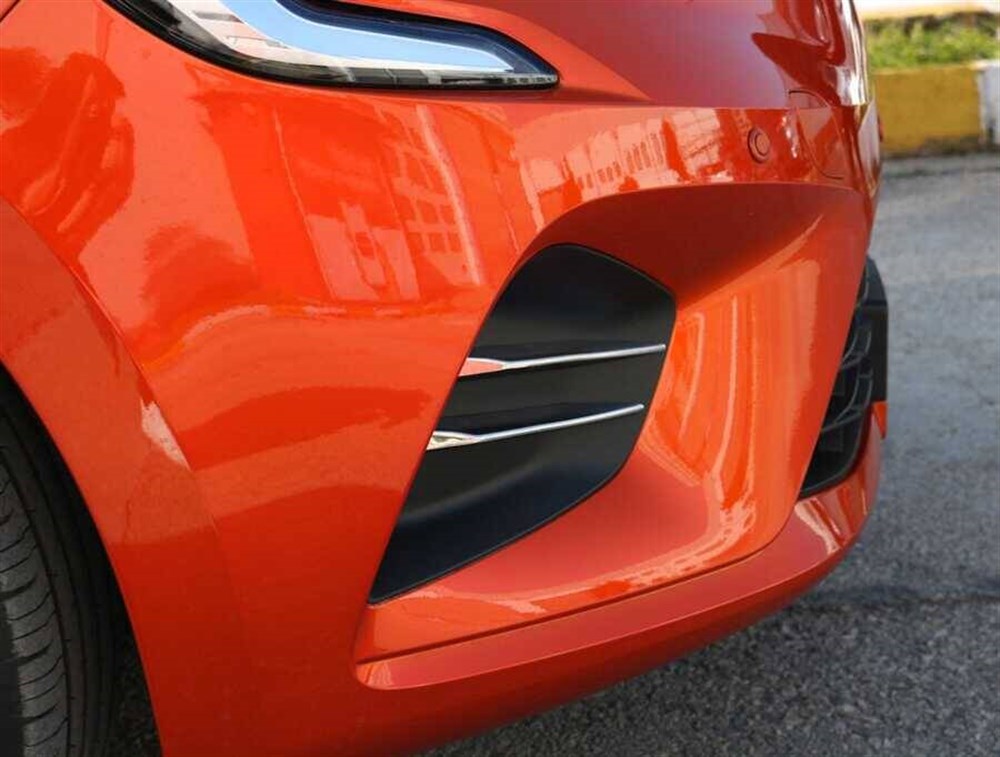OMSA Renault Clio 5 Krom Sis Farı Çıtası 4 Parça 2019-2022 Arası