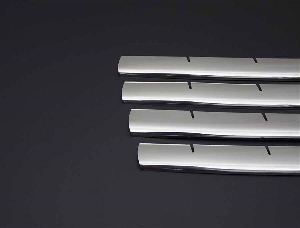 OMSA VW T5 Transporter Krom Ön Panjur 8 Parça 2003-2010 Arası
