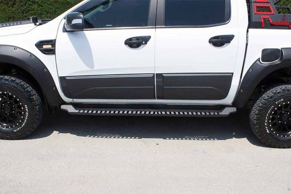 Isuzu D-Max Dakar Yan Basamak Siyah V1 Işıksız 2012-2020 Arası