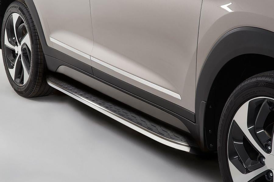 Omsa Line Ford Connect 2002-2014 Uzun Şasi Blackline Krom Alınlı Yan Basamak
