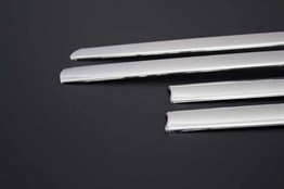 OMSA Fiat Linea Krom Yan Kapı Çıtası 4 Parça 2012-2018 Arası