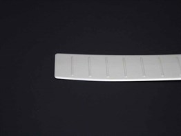 OMSA Ford Fiesta 7 Krom Arka Tampon Eşiği Taşlı 2018 ve Sonrası