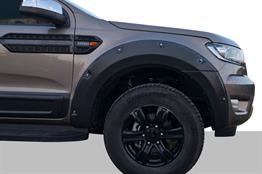 Ford Ranger XLT Çamurluk Dodikleri Vidalı 6 Parça 2015-2022 Arası