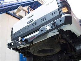 OMSA Ford Ranger Dakar Çelik Arka Tampon Ledli Sensörlü 2011-2022 Arası