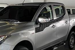 Mitsubishi L200 Kapı Dodik Set Yarasa 4 Parça 2015-2019 Arası