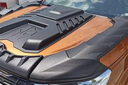 Nissan Navara Dragon Ön Kaput Rüzgarlığı 3 Parça 2015-2020 Arası