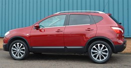 OMSA Nissan Qashqai Krom Cam Alt Çıtası 2010-2014 Arası