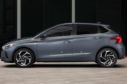 OMSA Hyundai İ20 Krom Yan Kapı Çıtası 4 Parça 2020 ve Sonrası