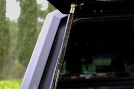 OMSA Isuzu D-Max Omcap Camlı Kabin Camp Paslanmaz Çelik 2025 ve Sonrası