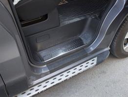 OMSA Renault Trafic 3 Krom Kapı Eşiği Normlu 3 Parça 2014-2024 Arası