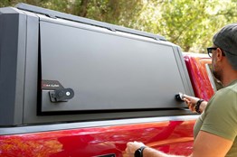 OMSA VW Amarok Omcap Kapalı Kabin Paslanmaz Çelik 2022 ve Sonrası