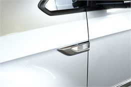 OMSA VW Caddy Minivan Krom Sinyal Çerçevesi 2 Parça Abs 2015-2019 Arası