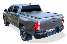 Toyota Hilux Omback V2 Sürgülü Bagaj Kapama Siyah 2015-2026 Arası