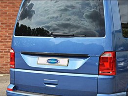 VW T6 Transporter VAN Karbon Bagaj Çıtası Plaka Üstü 2015-2023 Arası