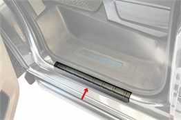 VW T7 Transporter Kapı Eşiği Plastik 2024 ve Sonrası