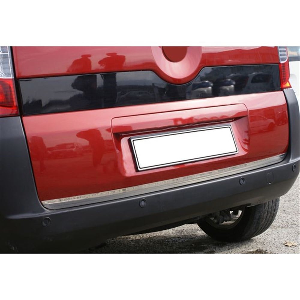 Markadan Fiat Fiorino Krom Bagaj Alt Çıta 2008 Sonrası Paslanmaz Çelik