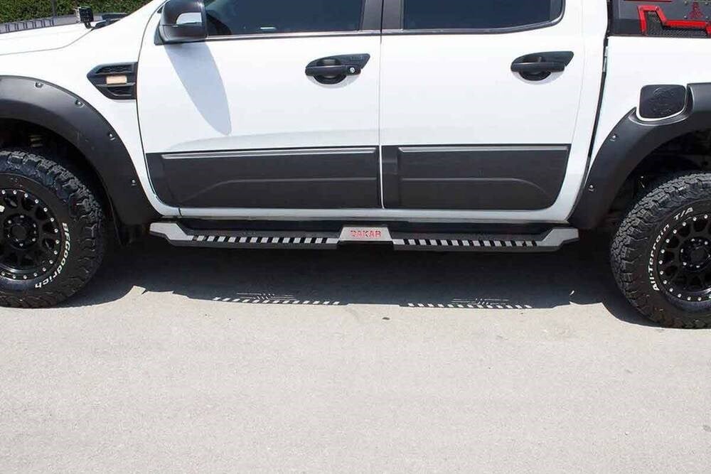 Mitsubishi L200 Dakar Yan Basamak Siyah V2 Işıksız 2020 ve Sonrası