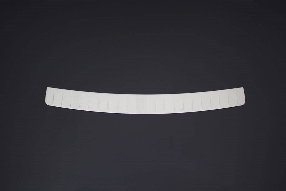 Skoda Rapid SpaceBack Krom Arka Tampon Eşiği Taşlı 2013 ve Sonrası