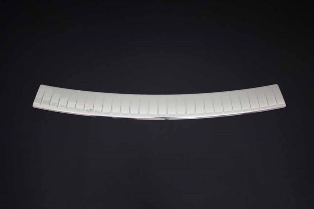 VW Golf 6 Krom Arka Tampon Eşiği Taşlı 2010-2013 Arası