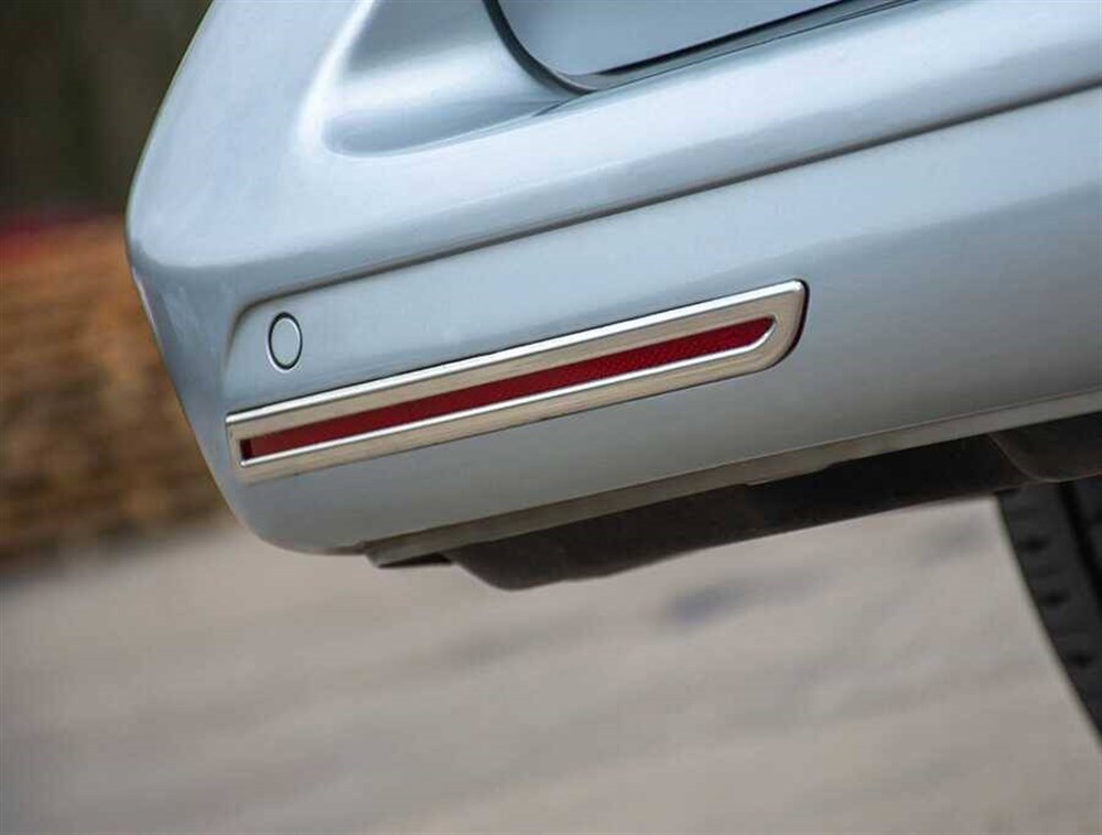 VW T6 Transporter Krom Reflektör Çerçevesi Çift Kapı 2 Parça 2015-2019 Arası