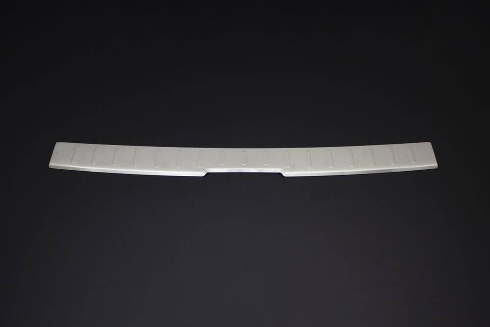 VW T6.1 Caravelle Krom Bagaj Eşiği Tek Kapı Taşlı 2020 ve Sonrası