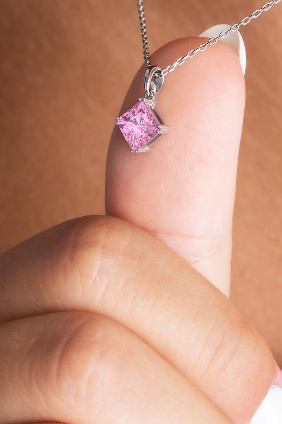 Prenses Kesim 6 mm Pembe Tek Taş Gümüş Kolye