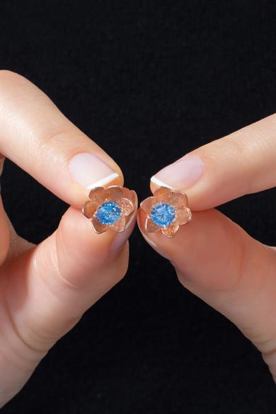 Aquamarine Taşlı Lotus Çiçeği Gümüş Küpe